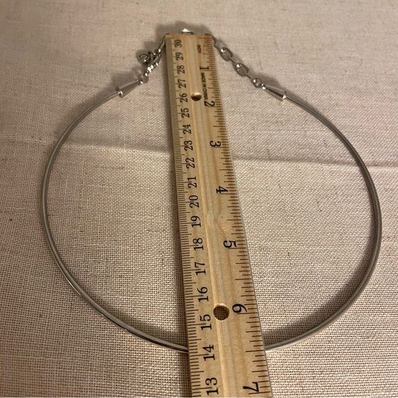 C 1946 Choker necklaceSilver Smooth boho retro style Charming Charlie - Picture 10 of 10